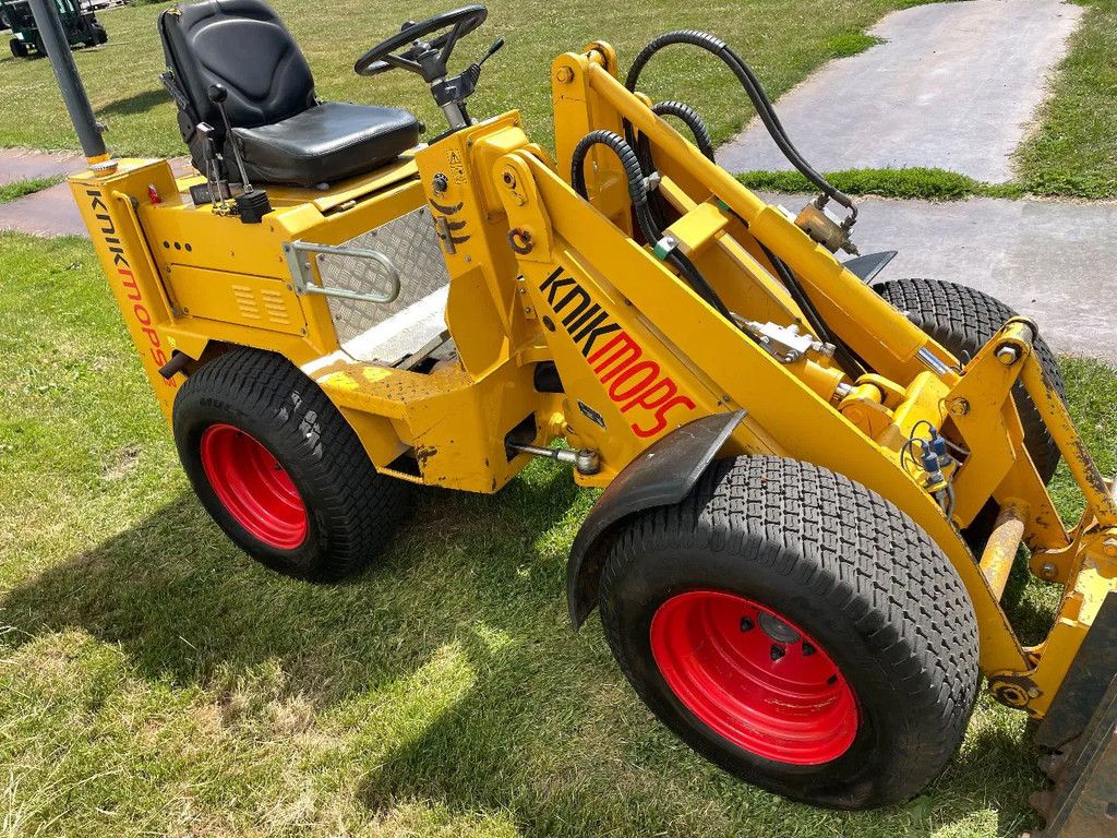 Knikmops KM130 in topstaat!! Goede banden 4 cill Kubota
