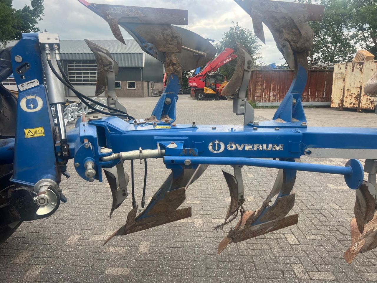 OVERUM CX490F 4-schaar wentelploeg
