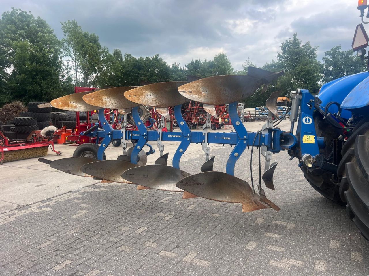 OVERUM CX490F 4-schaar wentelploeg