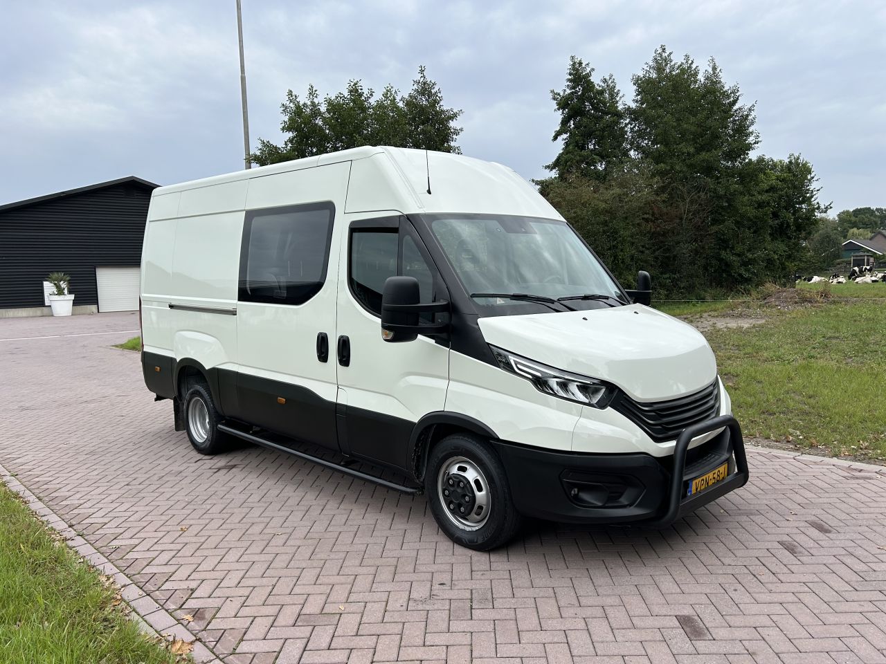 Iveco Daily 40C21 lucht geremd 11.9 ton EURO 6 (101.754 KM