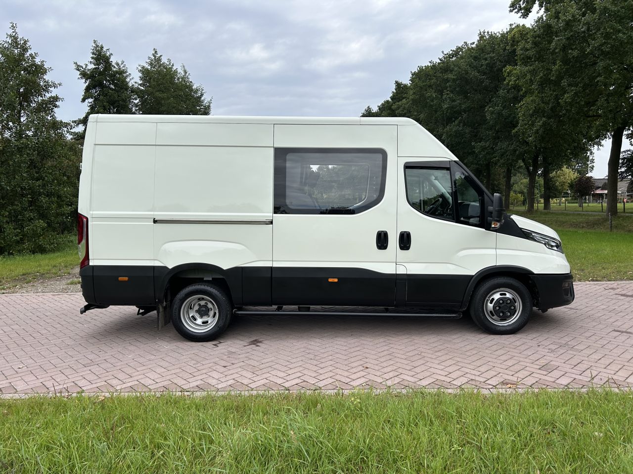 Iveco Daily 40C21 lucht geremd 11.9 ton EURO 6 (101.754 KM