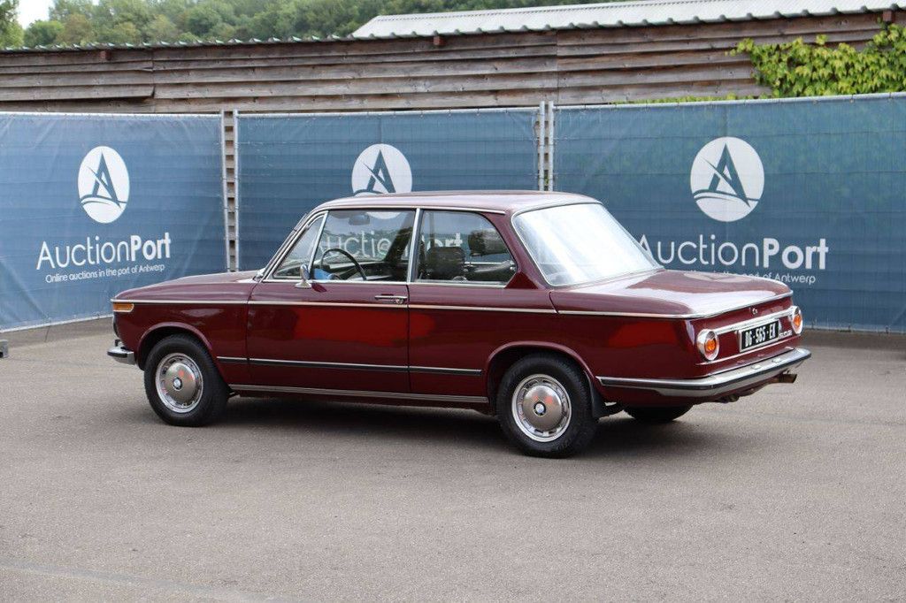 Personenauto BMW 1602 Benzine