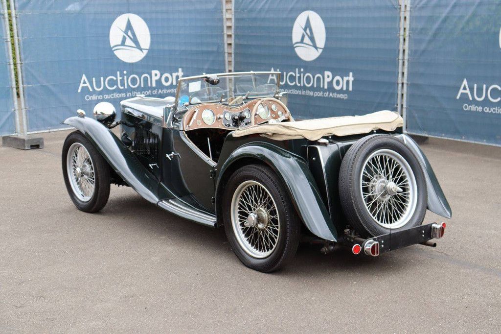 MG TC Roadster Petrol 1943