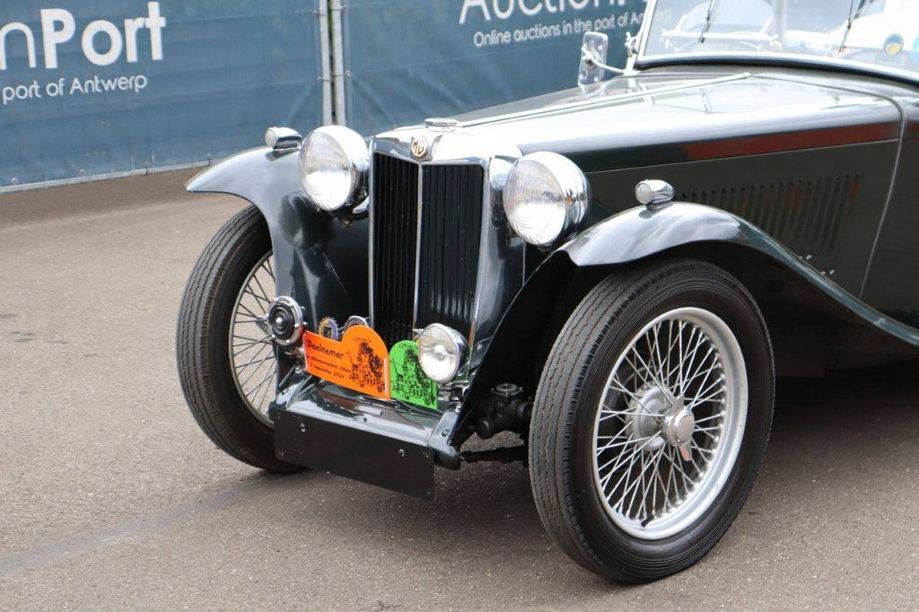 MG TC Roadster Petrol 1943