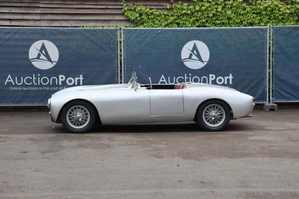Cabrio Lancia Aurélia Barchetta ATL Benzin 1951 (Marge)