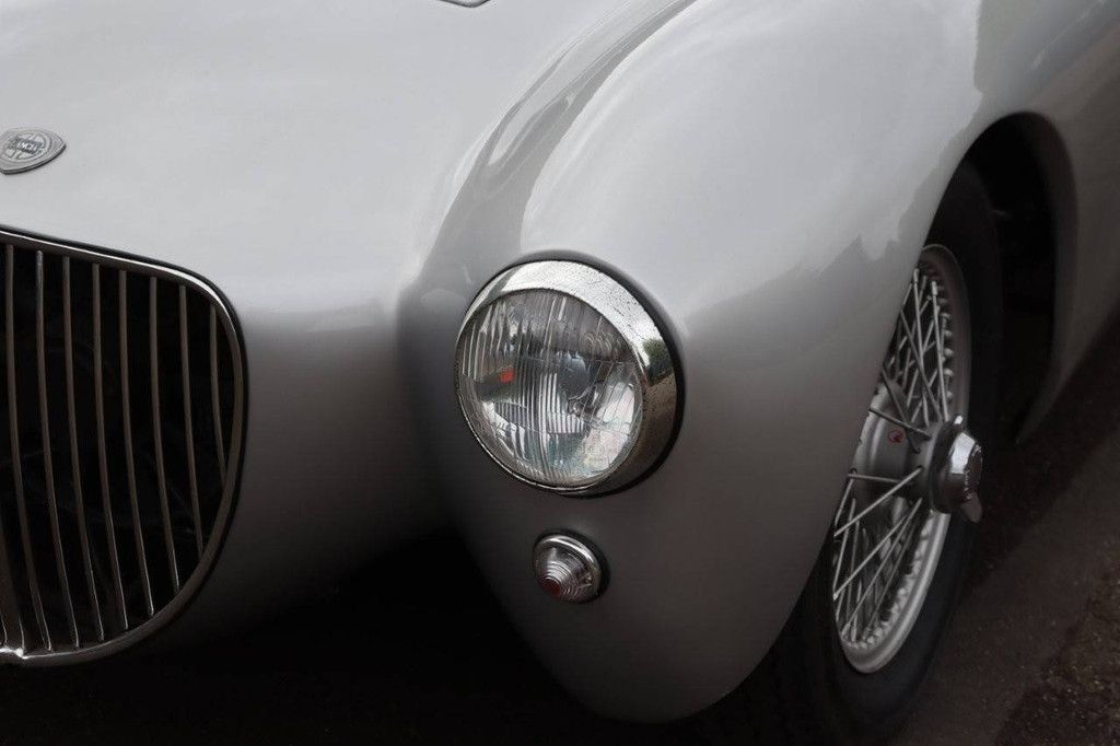 Cabrio Lancia Aurélia Barchetta ATL Benzin 1951 (Marge)