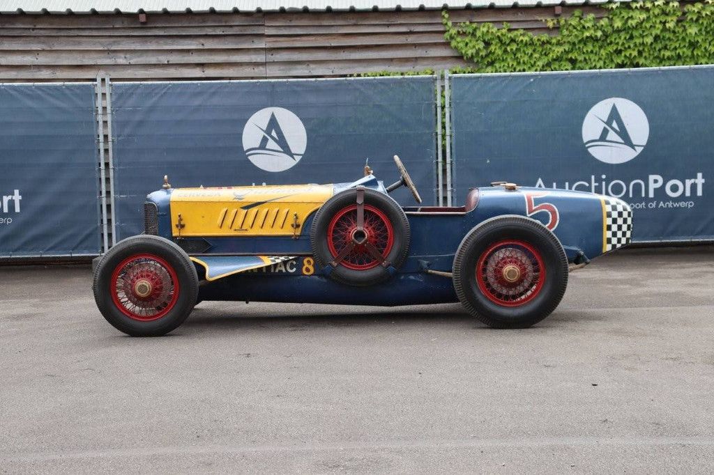 Racercar Pontiac Special 8 Benzine 1933 (Marge)