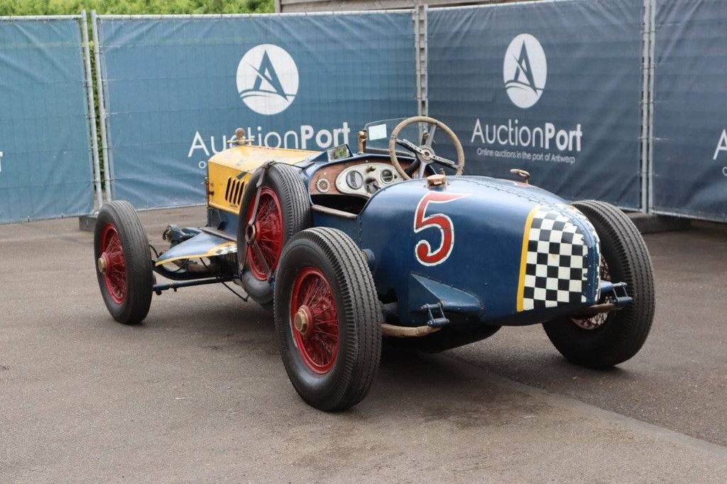 Racercar Pontiac Special 8 Benzine 1933 (Marge)