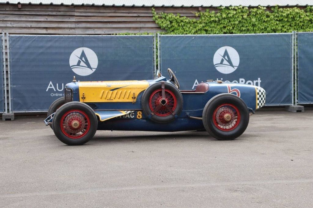 Racercar Pontiac Special 8 Benzine 1933 (Marge)