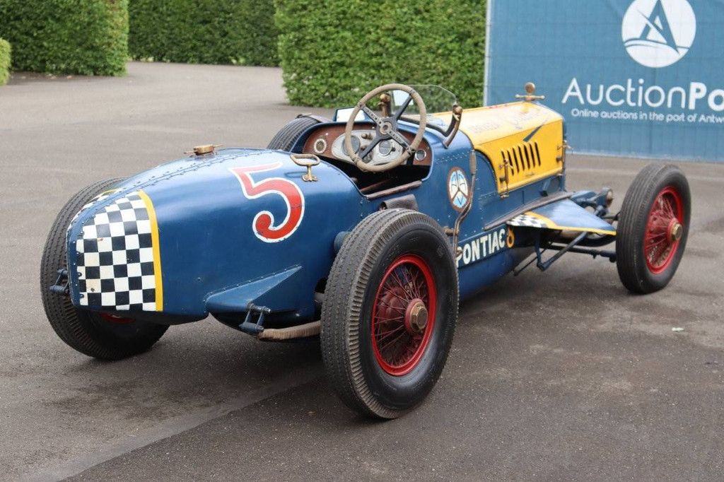 Racercar Pontiac Special 8 Benzine 1933 (Marge)