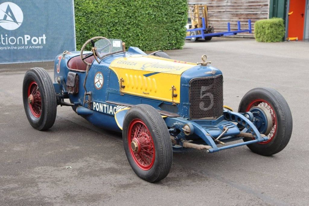 Racercar Pontiac Special 8 Benzine 1933 (Marge)