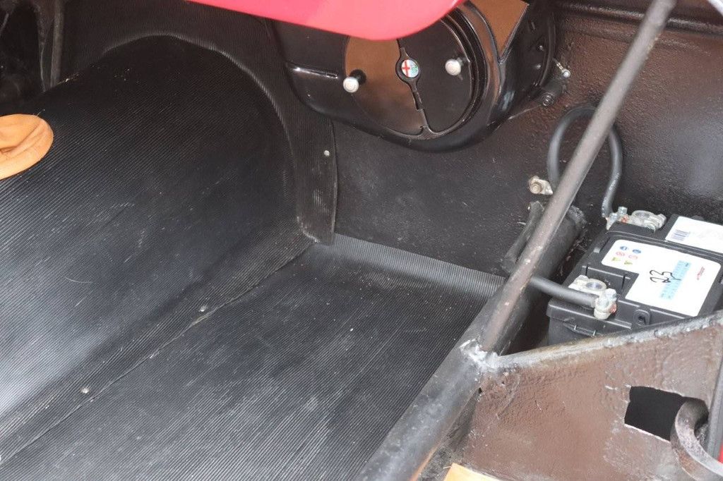 Racercar Pontiac Special 8 Benzine 1933 (Marge)