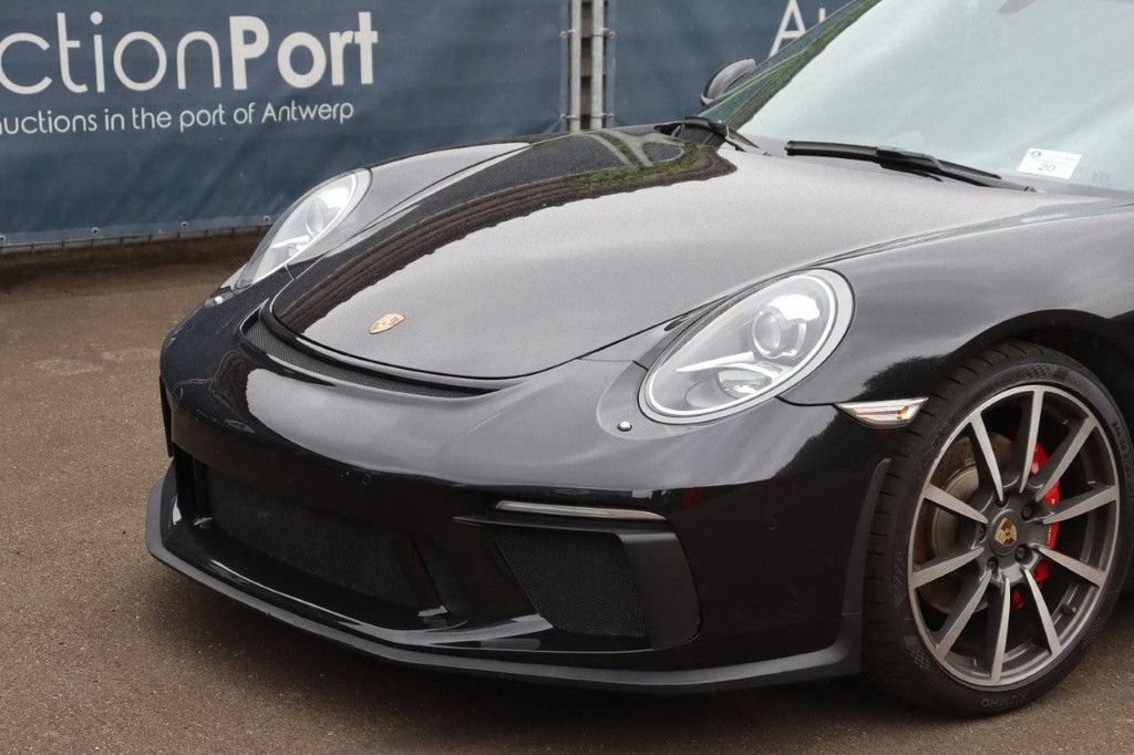 Porsche 991 Carrera 4S Petrol 2013 (Margin)