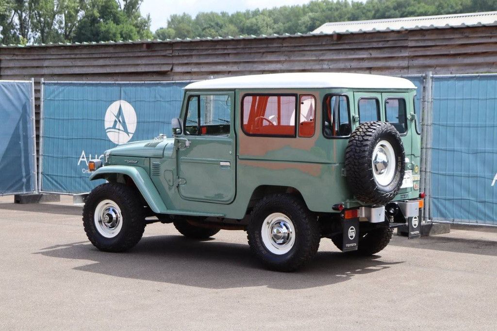 Toyota Land Cruiser FJ40 Petrol (Margin)