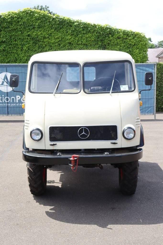 Mercedes-Benz Unimog 401.104 Diesel 1955 (Margin)