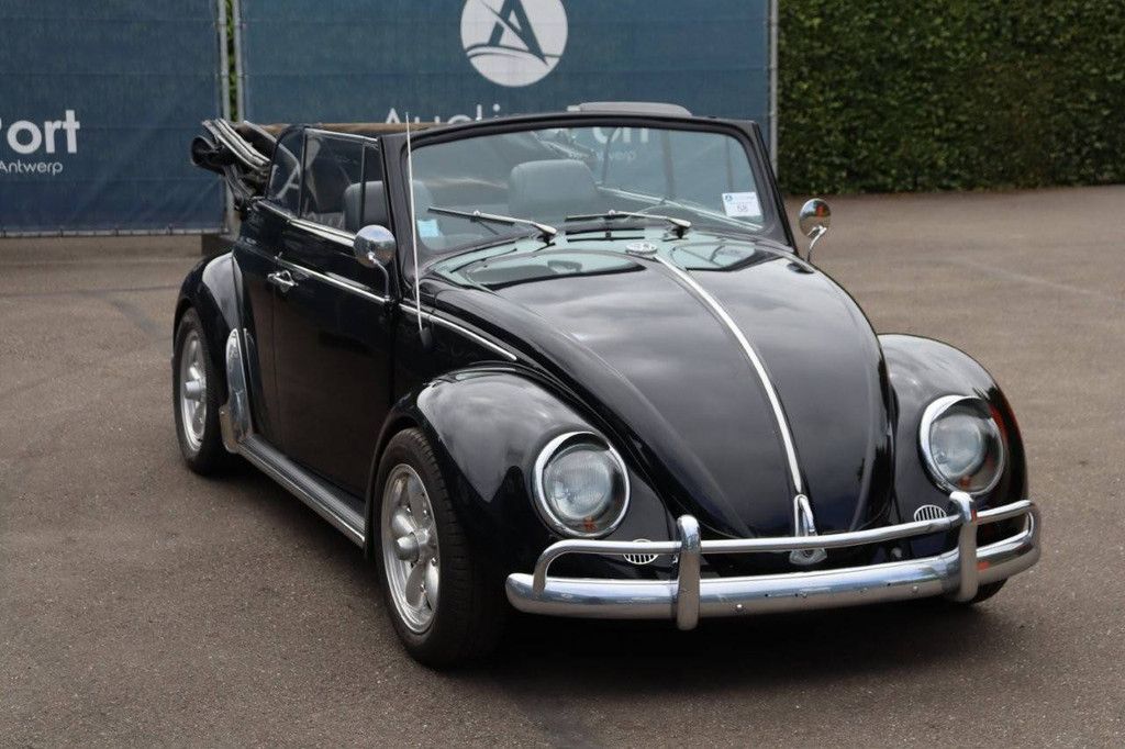 Volkswagen Beetle Convertible Petrol 1965 (Margin)