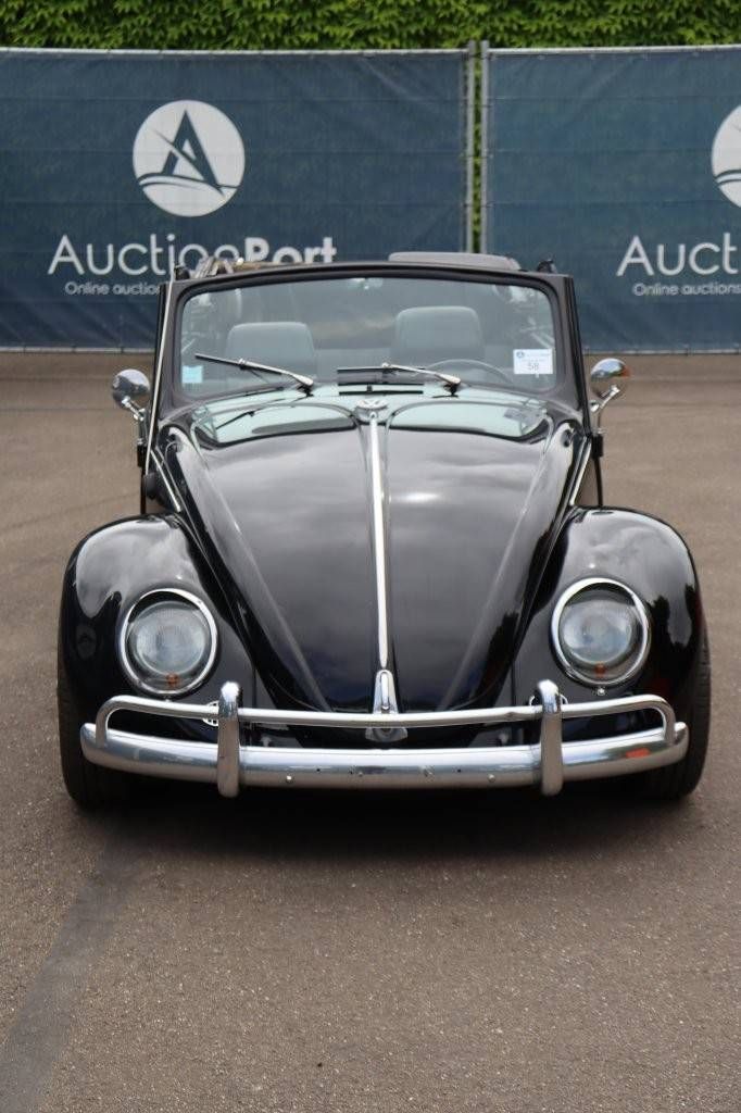 Volkswagen Beetle Convertible Petrol 1965 (Margin)