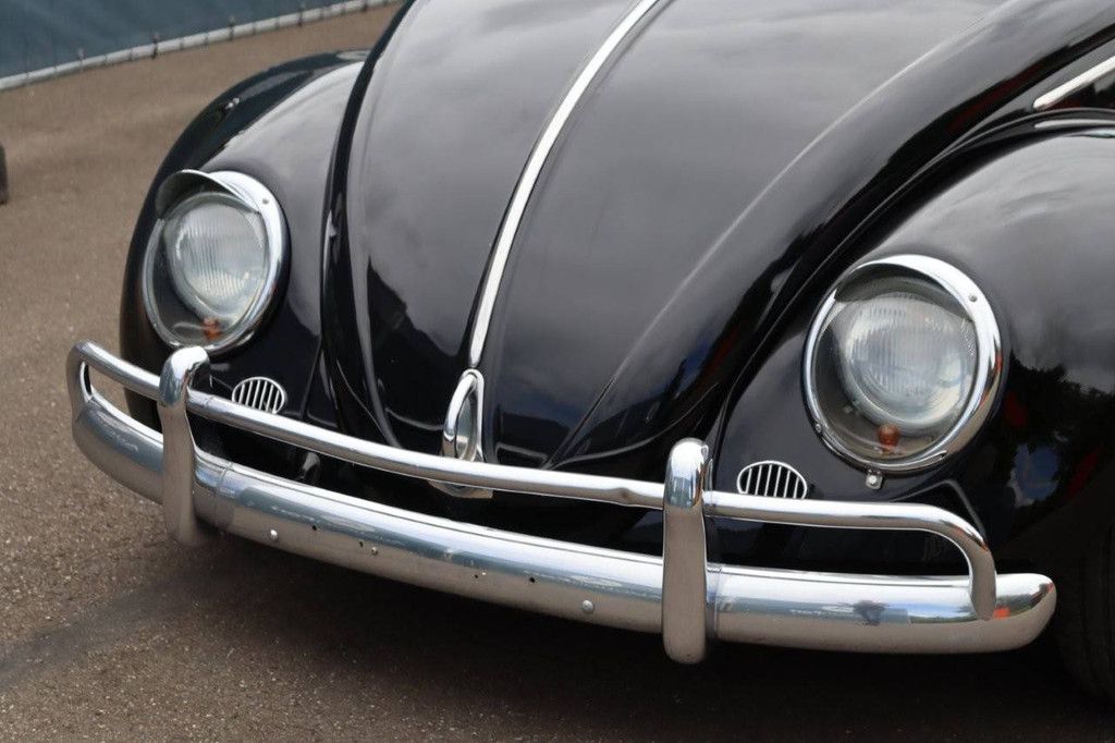 Volkswagen Beetle Convertible Petrol 1965 (Margin)
