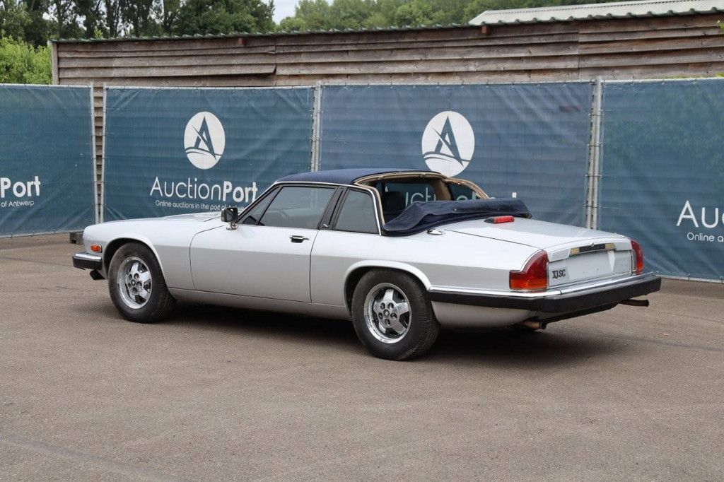Convertible Jaguar XJ-SC Convertible Petrol 1988 (Margin)