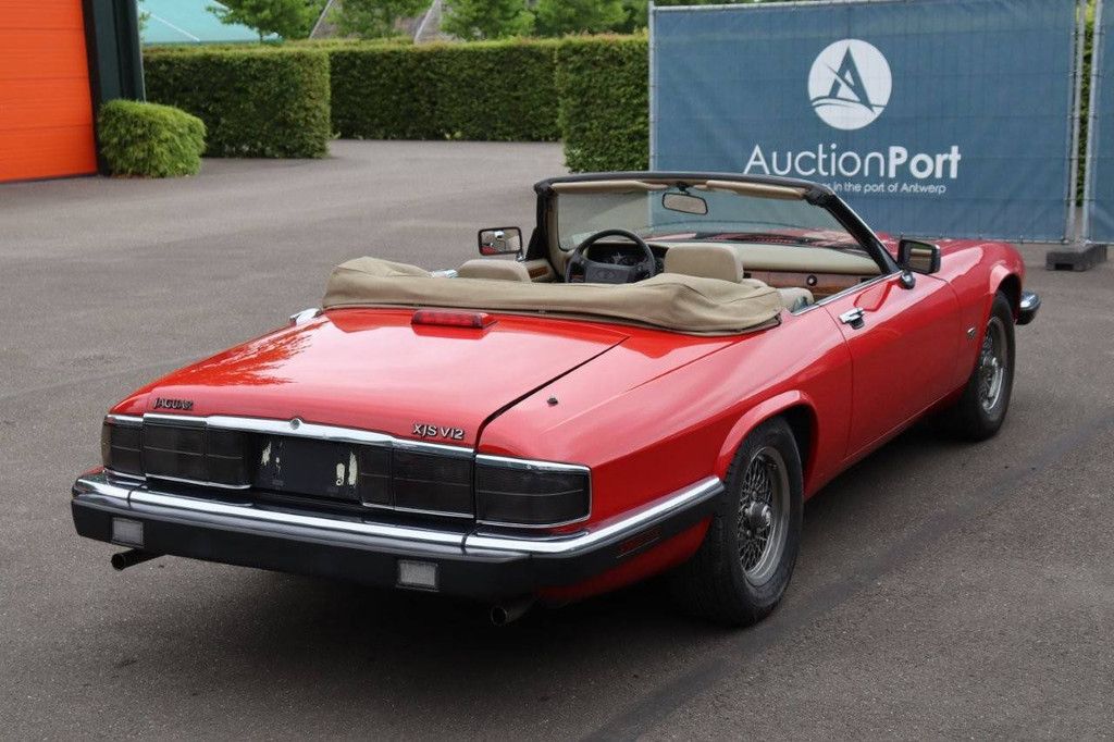 Jaguar XJS-V12 Convertible Petrol 1992 (Margin)