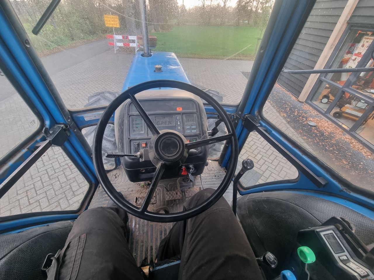 Used FORD 8210 tractor