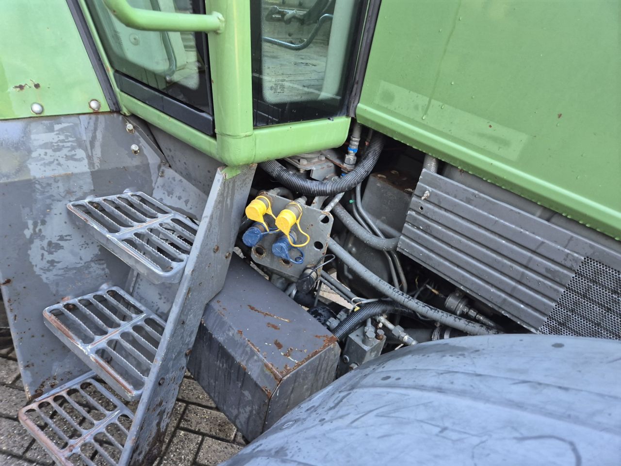Gebruikte FENDT 509C tractor met 4 cilinder en 95 pk