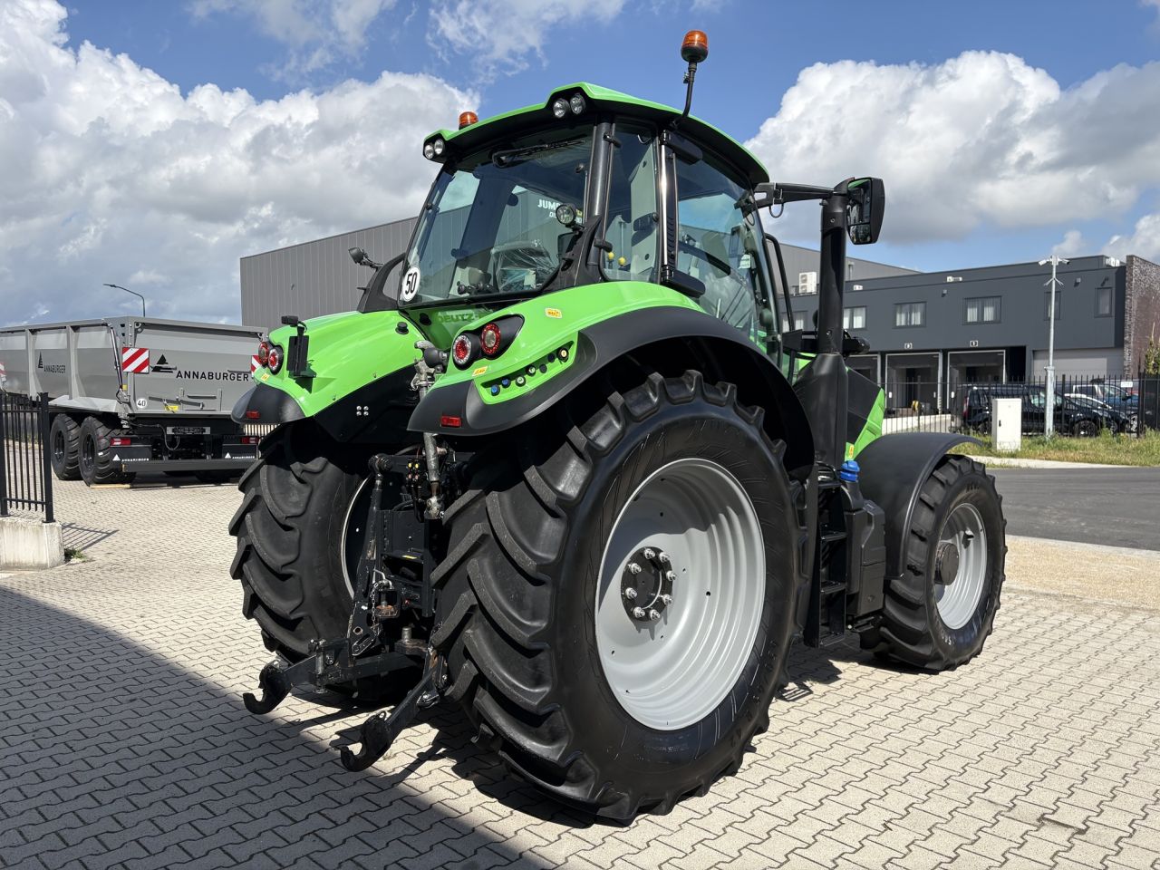 Deutz-Fahr Agrotron 6215 TTV