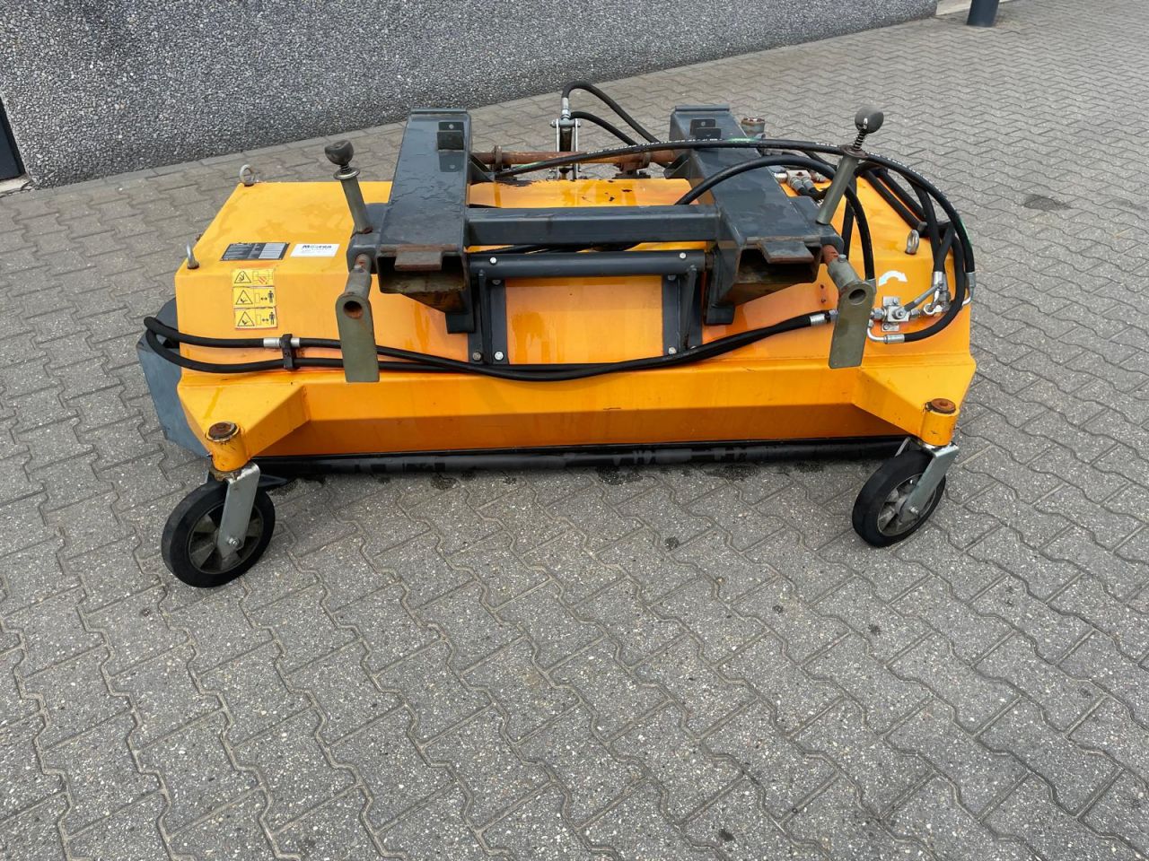 Tuchel VM - Ideal 180 veegmachine met vangbak