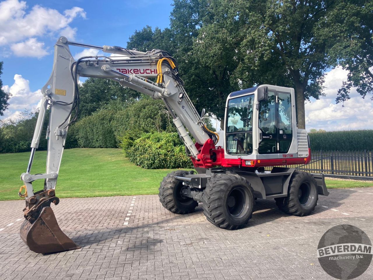 Takeuchi TB175W