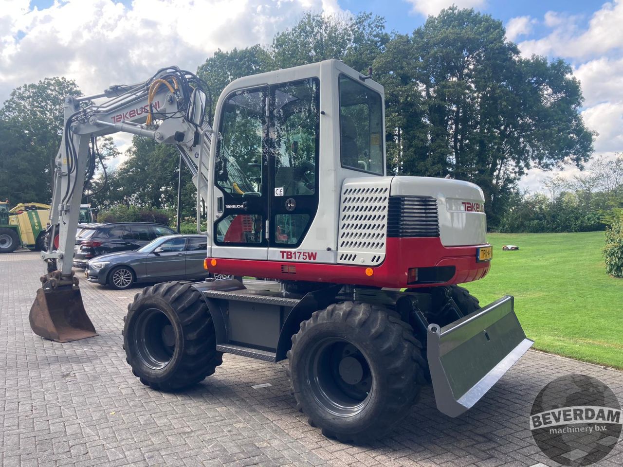 Takeuchi TB175W