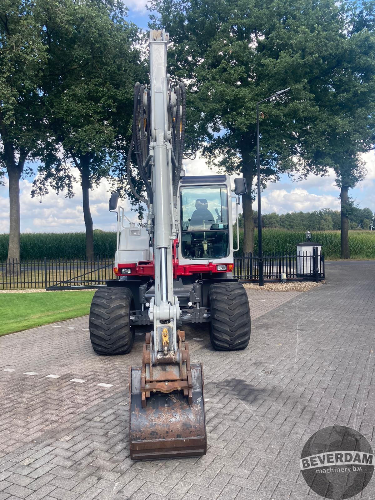 Takeuchi TB175W