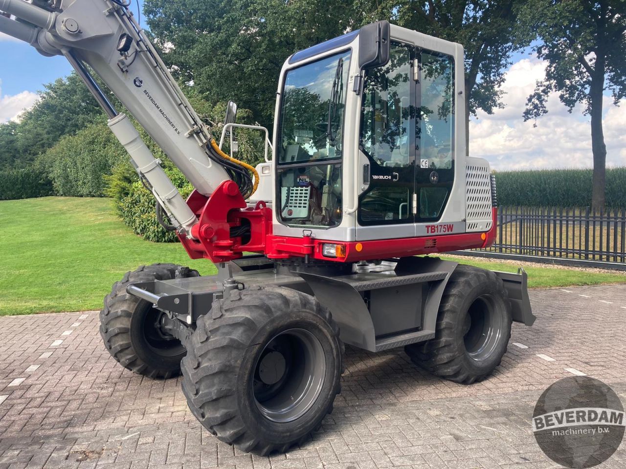 Takeuchi TB175W
