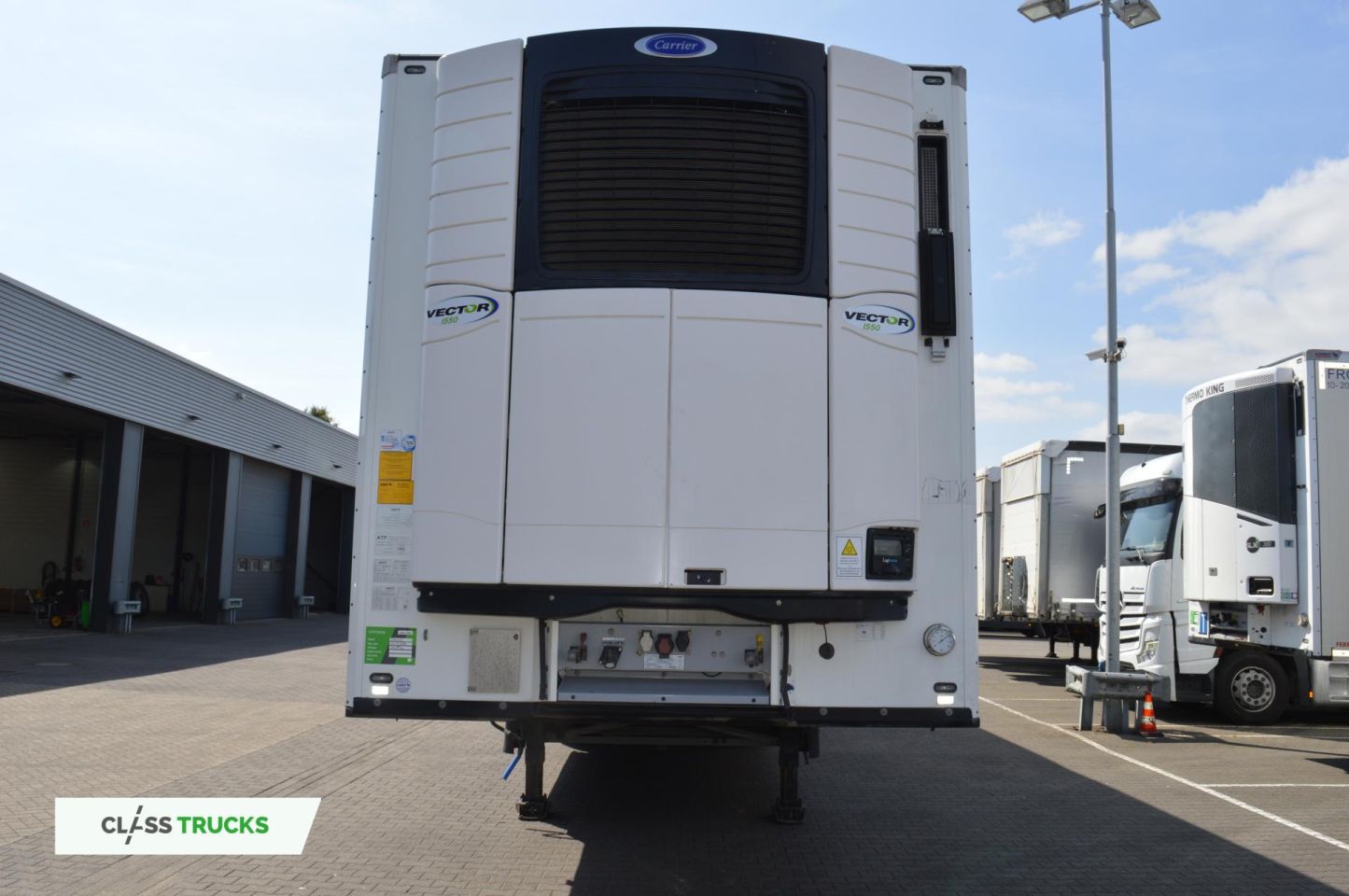 Schmitz Cargobull SKO FP 45 Carrier Vector 1550