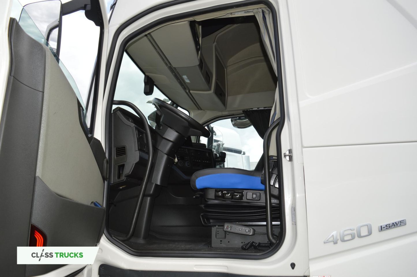 Volvo FH 460 Globetrotter XL i-Save Side Skirts