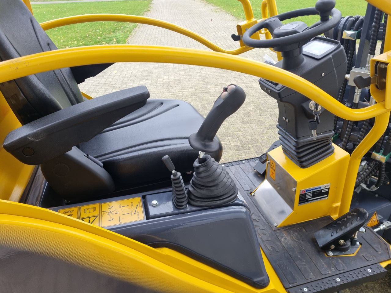 Eurotrac w11
