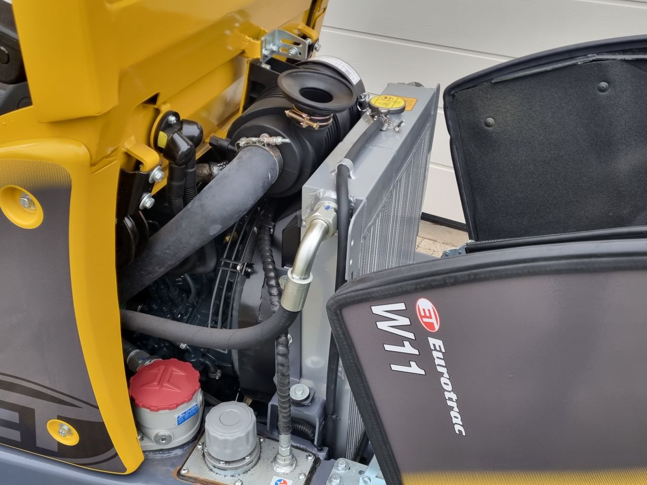 Eurotrac w11