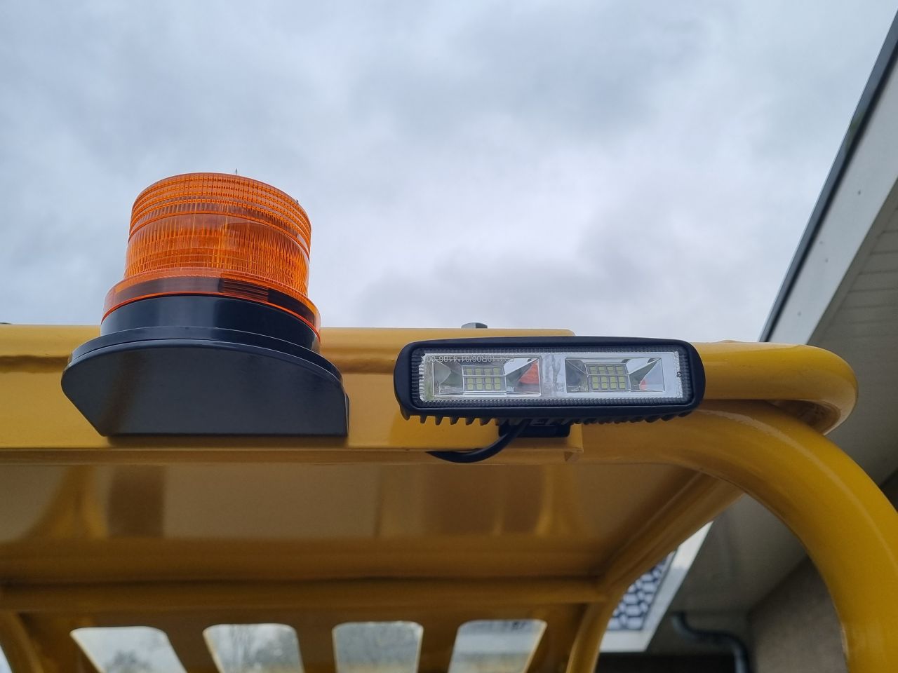 Eurotrac w11