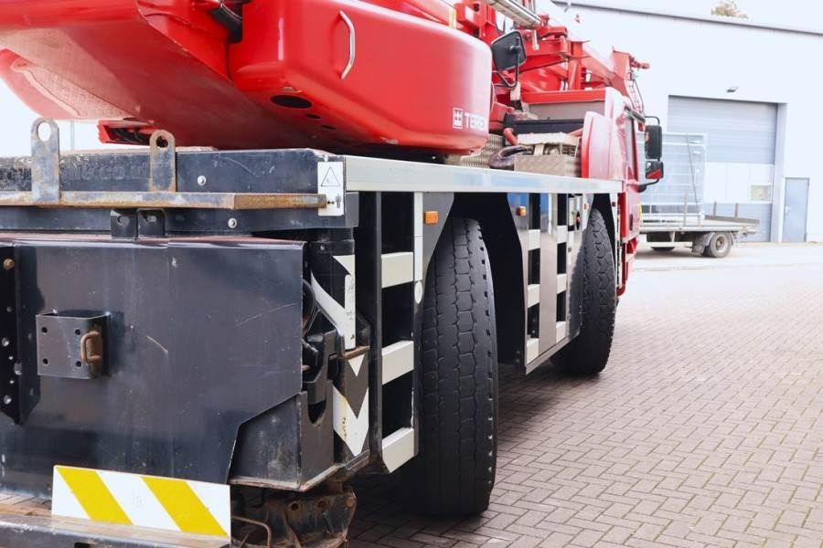Terex AC40/2L Diesel, 4x4 Drive And 4-Wheel Steering, 40