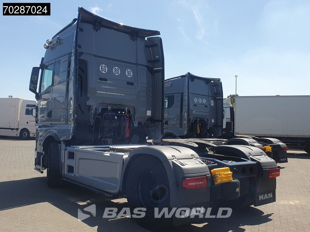 MAN TGX 18.520 4X2 Individual Lion S! GX Retarder Full-Air 2x Tanks Navi LED ACC Euro 6