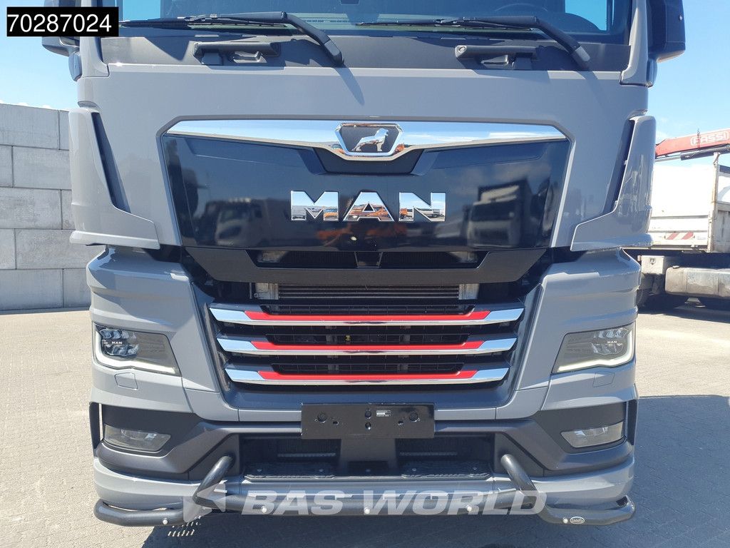 MAN TGX 18.520 4X2 Individual Lion S! GX Retarder Full-Air 2x Tanks Navi LED ACC Euro 6
