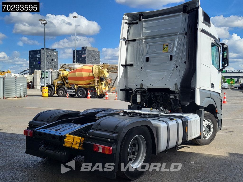 Mercedes Actros 1851 4X2 BigSpace 2xTanks Euro 6