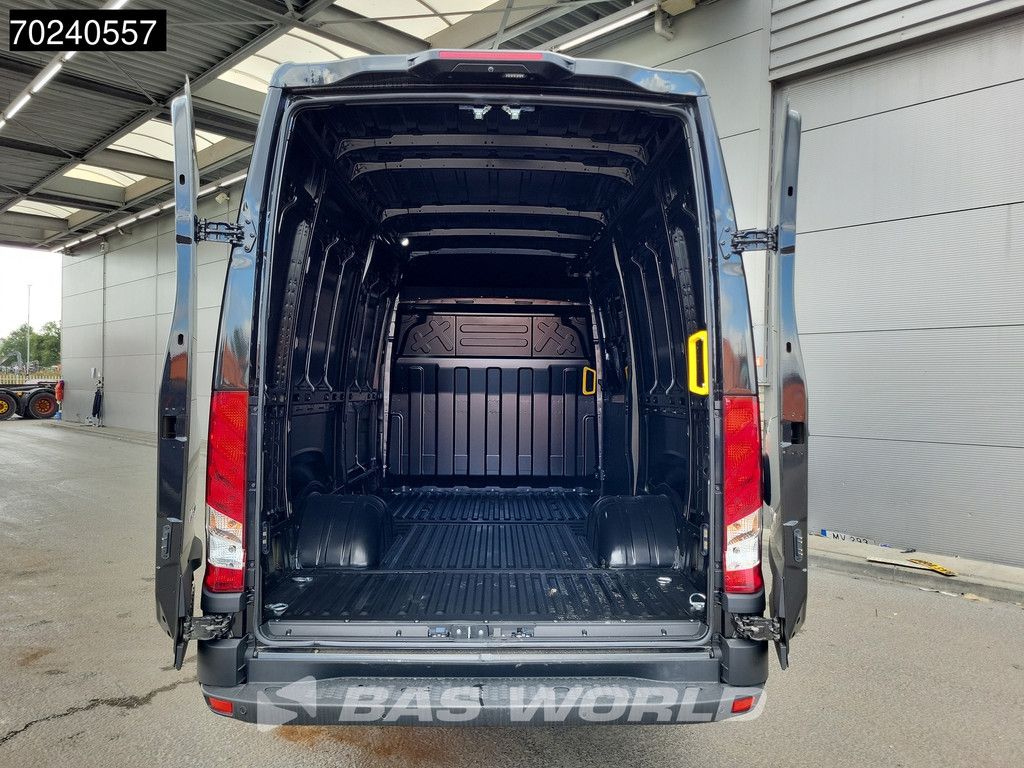 Iveco Daily 35C18 3.0L Automaat 2025-Model 180PK L2H2 Dubbellucht 3,5t Trekgewicht ACC Navi LED Airco Camera Euro6 L2 12m3 A/C