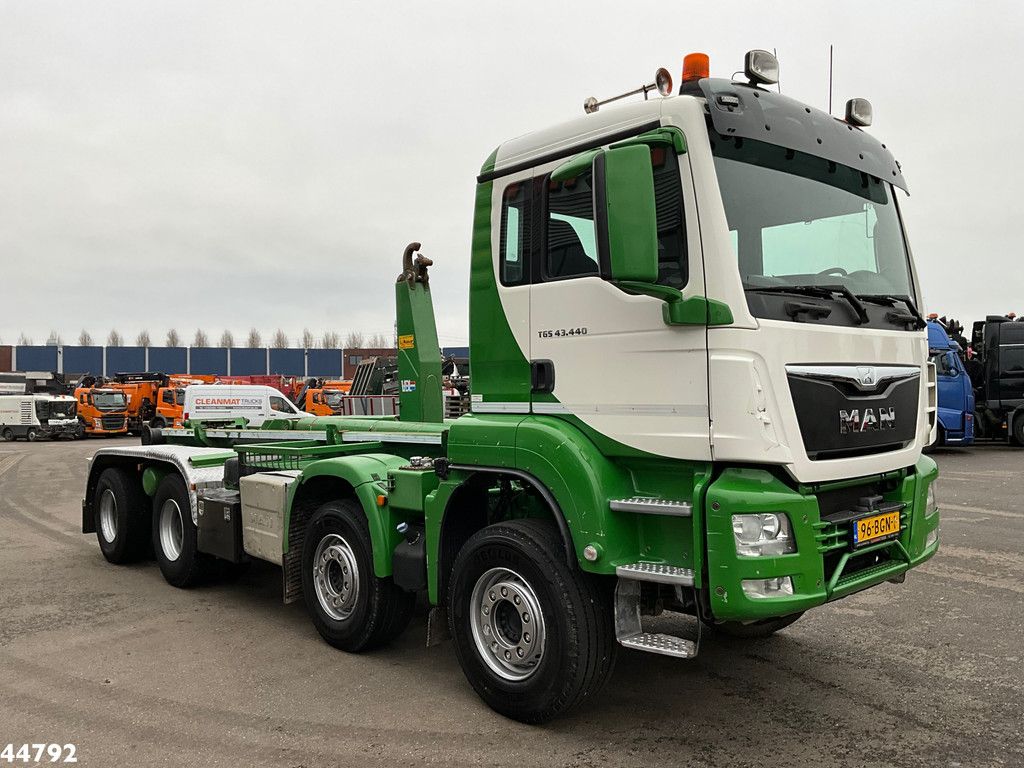 MAN TGS 43.440 8x4 Euro 6 VDL 40 Ton haakarmsysteem