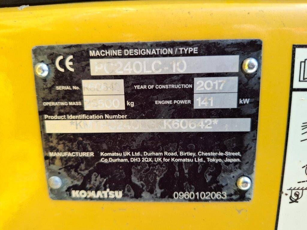 Komatsu PC240LC-10