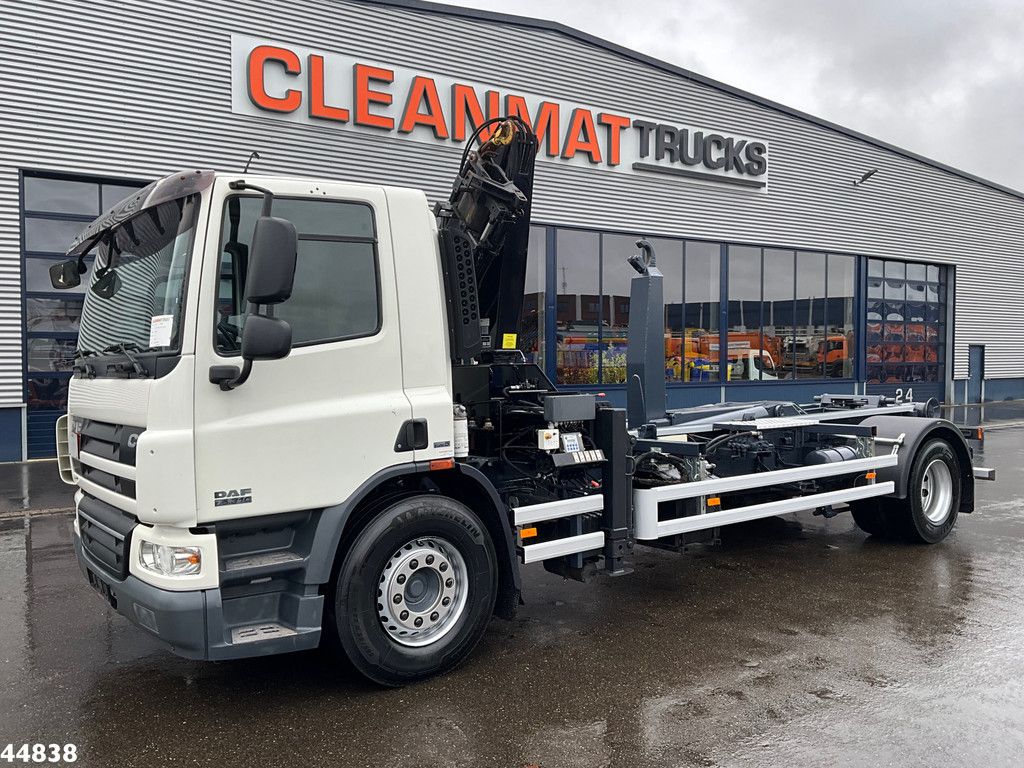 DAF FA 75 CF 250 MKG 14 Tonmeter laadkraan