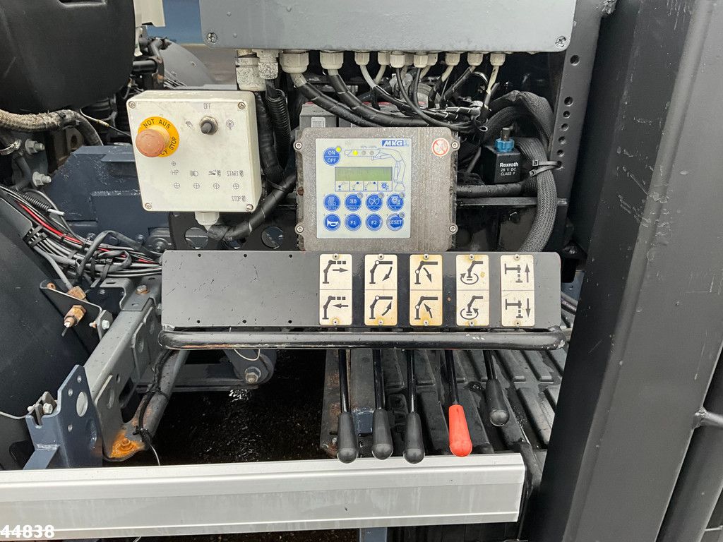 DAF FA 75 CF 250 MKG 14 Tonmeter laadkraan