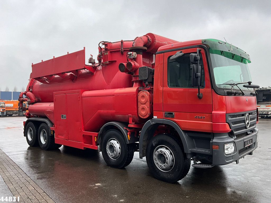 Mercedes-Benz Actros 4141 8x4 RVS Naaktgeboren drogestoffen Just 99.291 km!