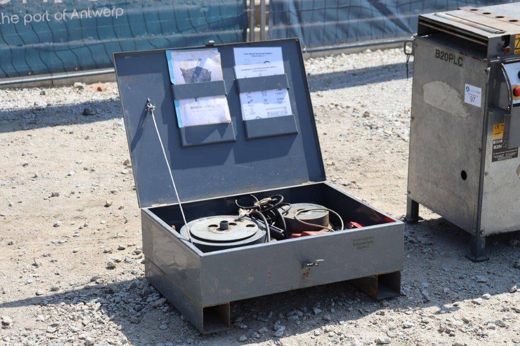 Biegemaschine Bendof B20PLC