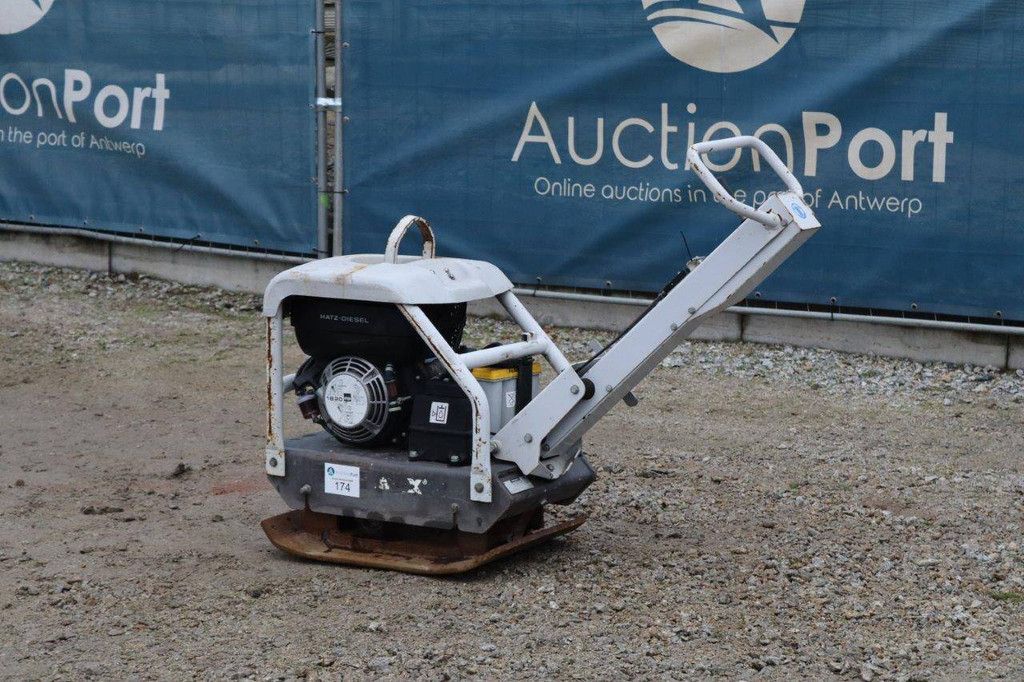 Vibrating plate Tremix MV245 Diesel 2010