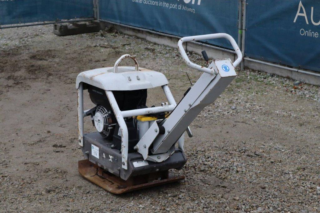 Vibrating plate Tremix MV245 Diesel 2010